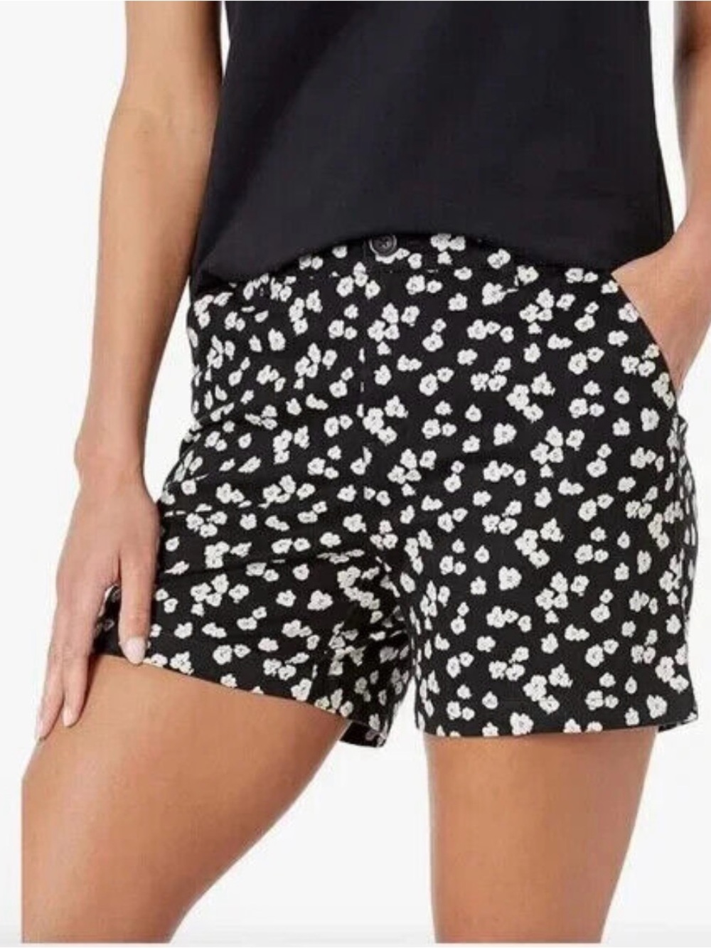 Amazon Essentials NWT Black Floral Print Women's Shorts